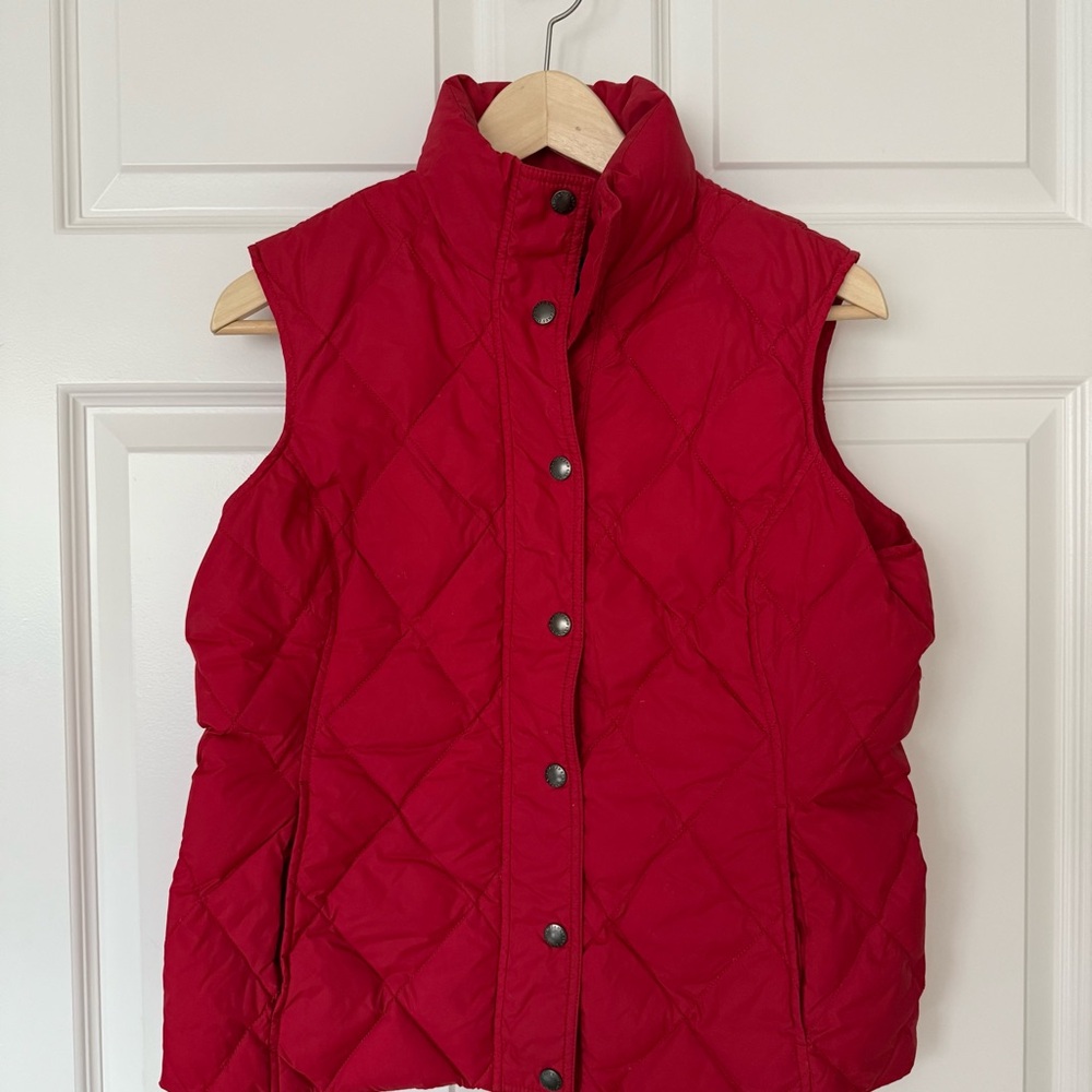 Lands End Red Nylon Puffer Vest. Very nice. Size S